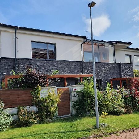 Apartments Severka プラハ エクステリア 写真